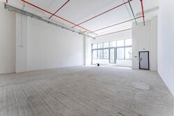 Space 18 (D12), Factory #622066001